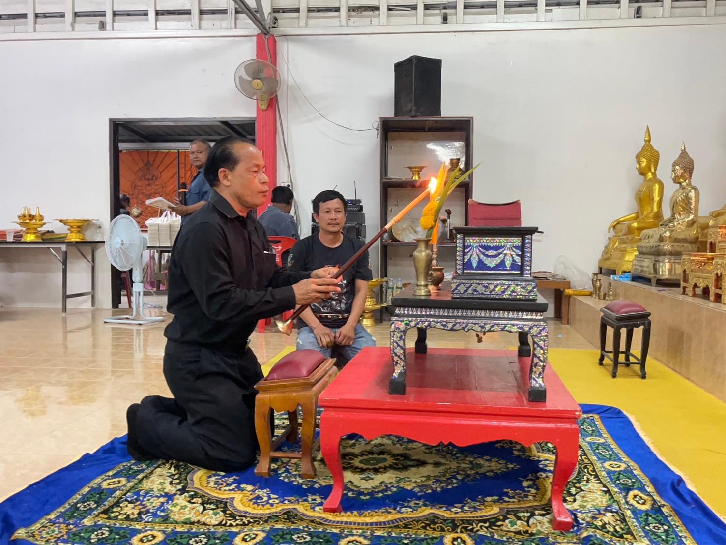 3. เจ้าภาพงานบำเพ็ญกุศล นายโภคิน ดวงจิต