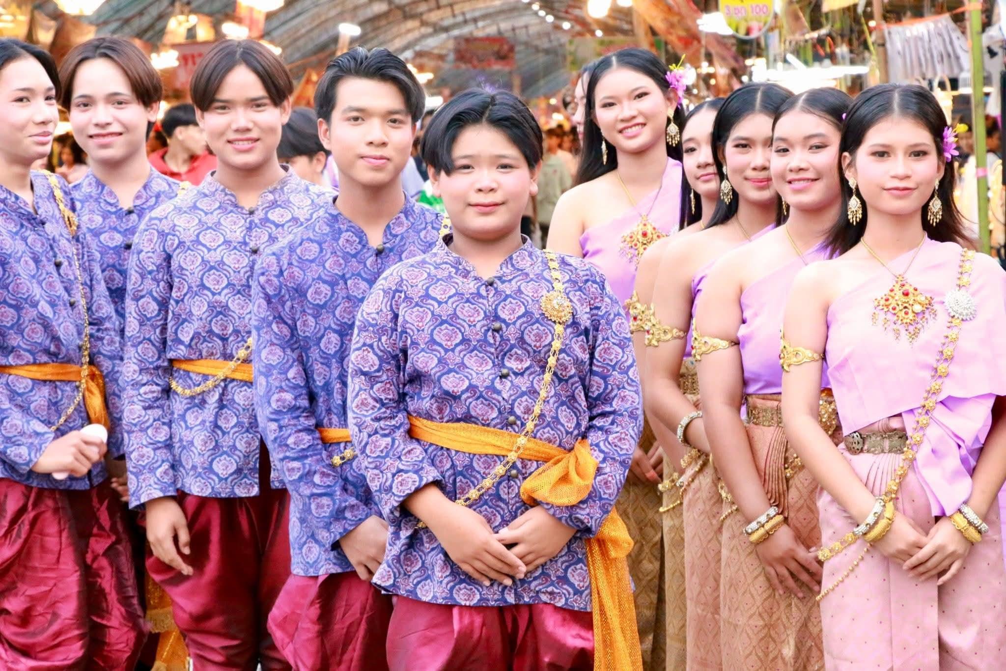 จัดการแสดงร่วมแถลงข่าว การแข่งขันเรือยาวประเพณี 2568