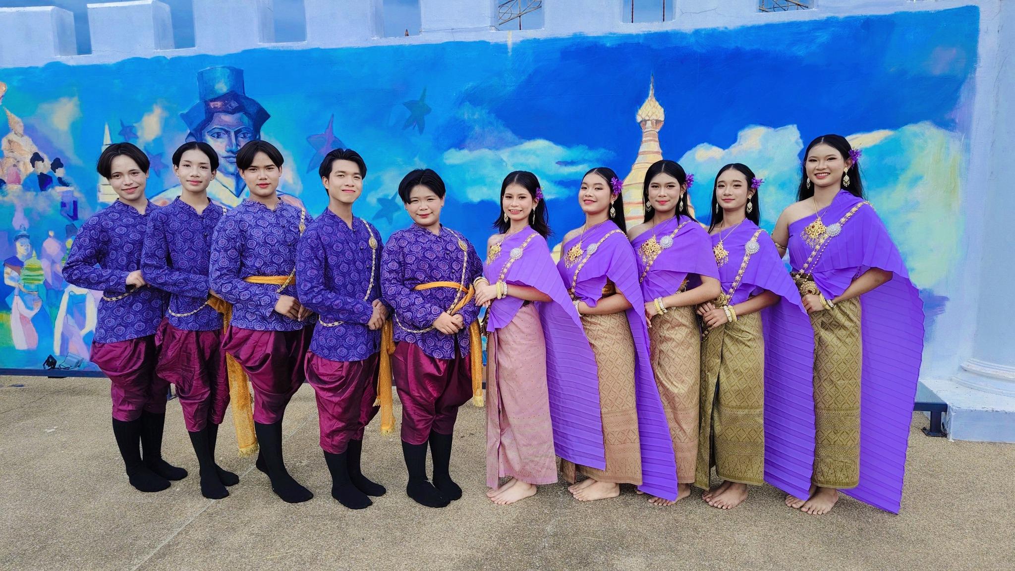 3. จัดการแสดงร่วมแถลงข่าว การแข่งขันเรือยาวประเพณี 2568