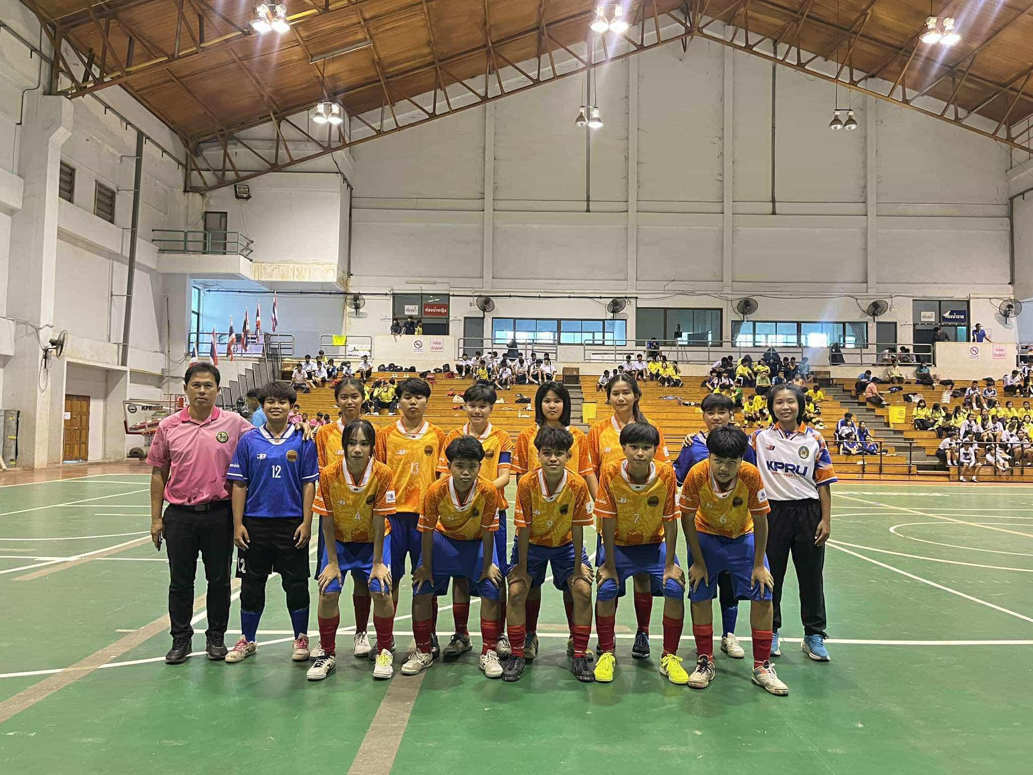 2. การแข่งขันกีฬานักเรียนประจำจังหวัดและอำเภอ กีฬาฟุตซอลหญิง