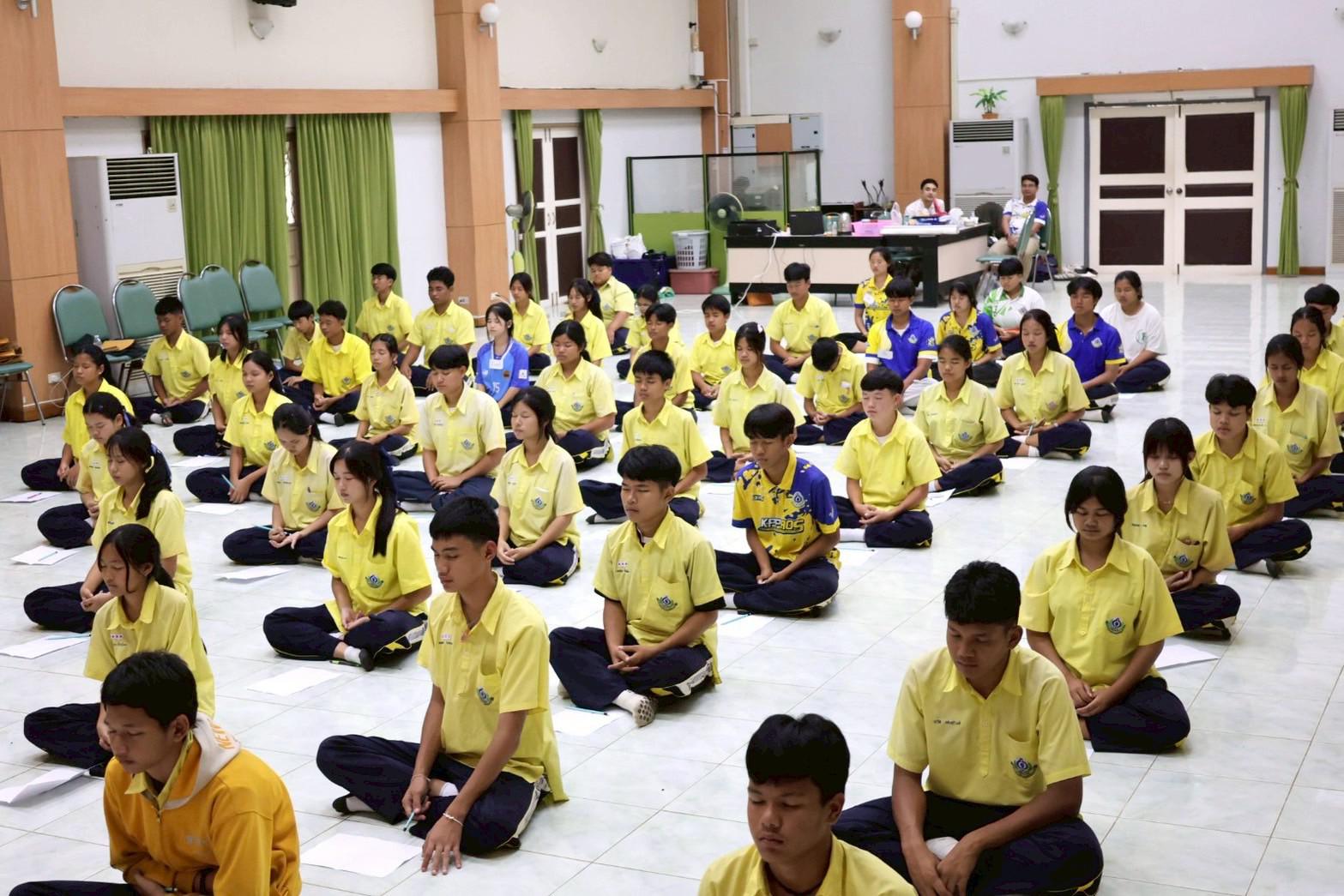 4. บุหรี่ไฟฟ้ามหันตภัยใหม่ใกล้ตัว นักสูบรุ่นเยาว์