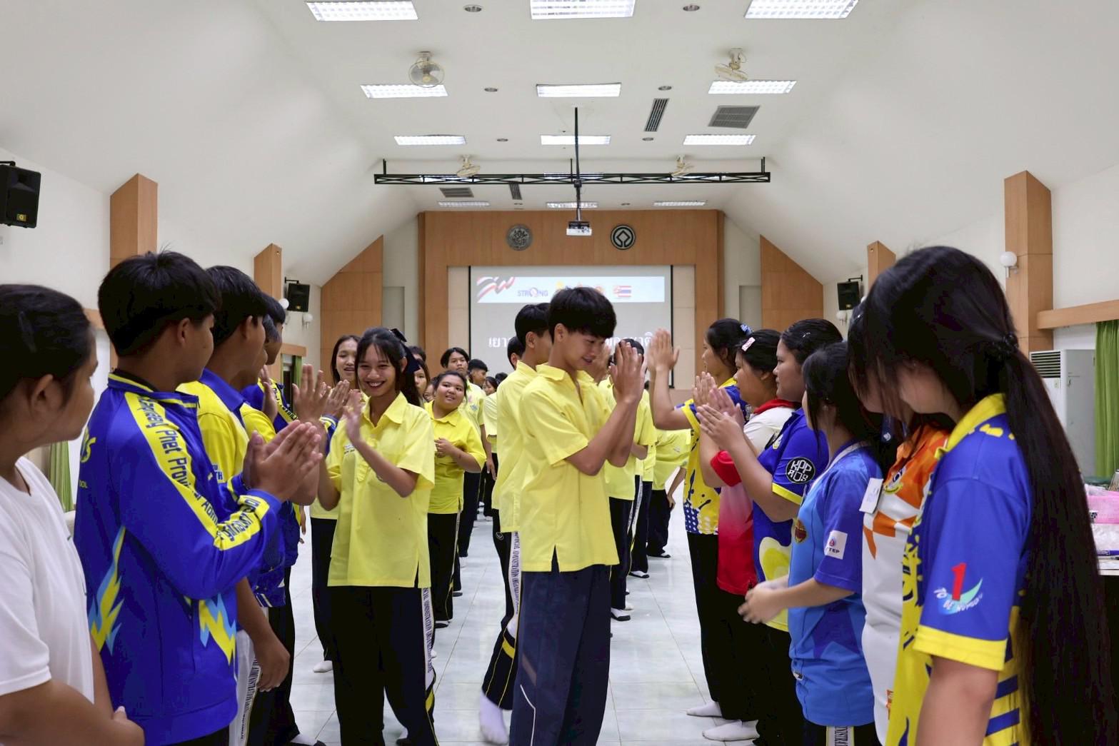 2. บุหรี่ไฟฟ้ามหันตภัยใหม่ใกล้ตัว นักสูบรุ่นเยาว์