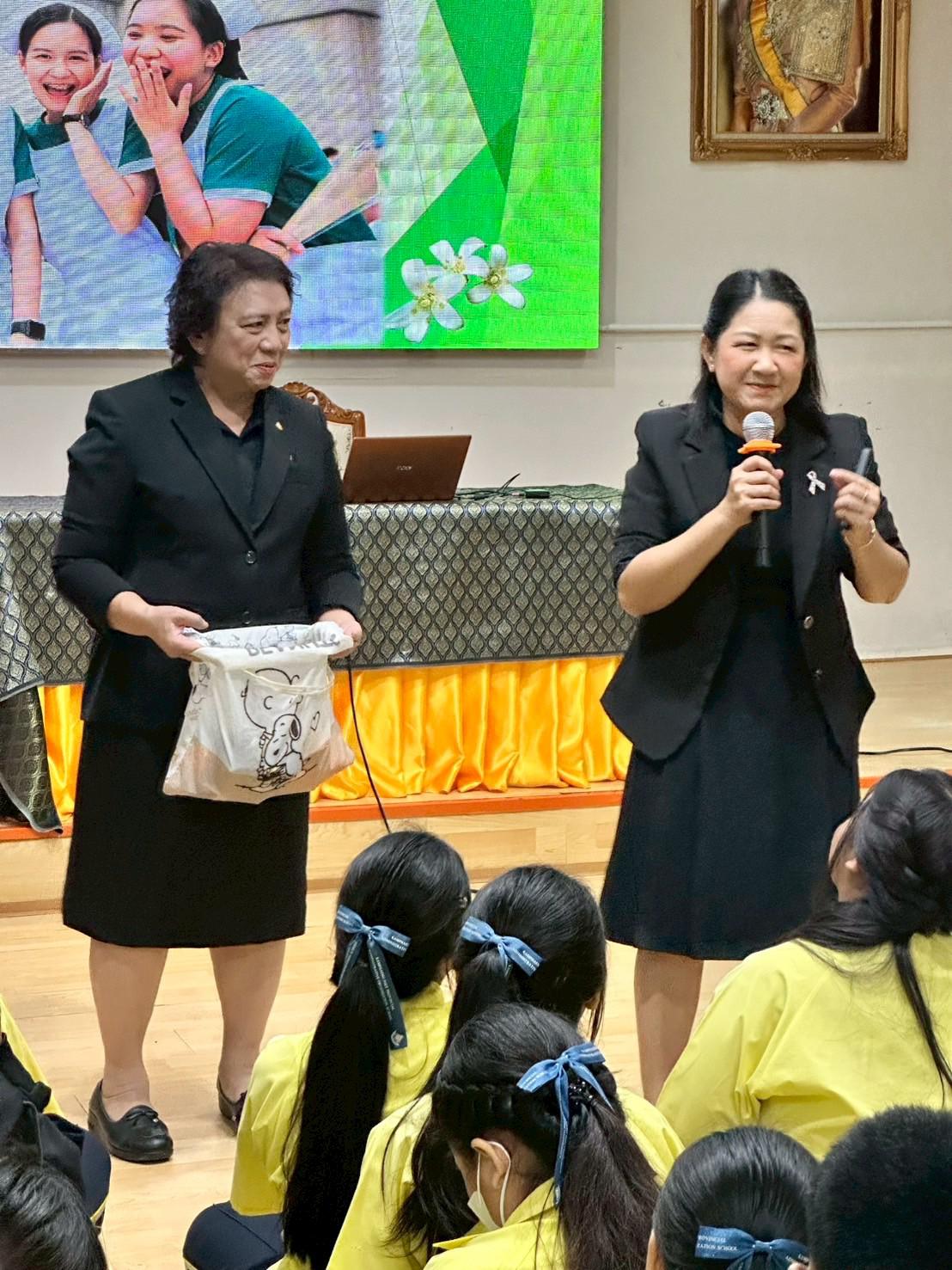 1. คณะพยาบาลศาสตร์ มรภ.กำแพงเพชร แนะแนวสู่เส้นทางพยาบาลวิชาชีพ