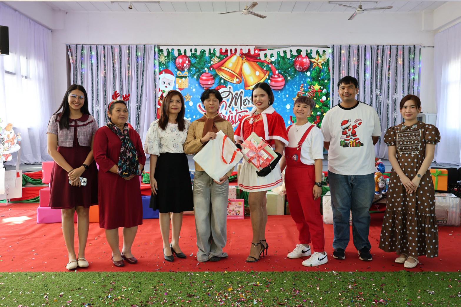 2. กิจกรรมวันคริสต์มาส