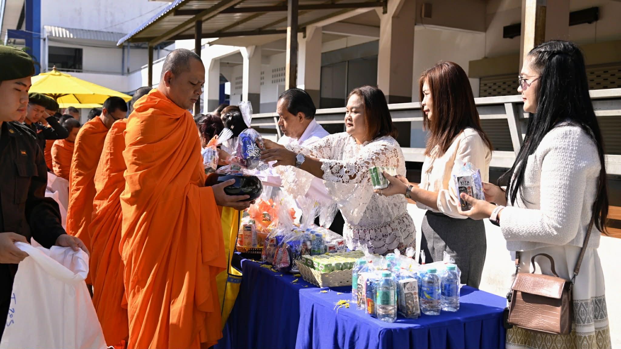 3. พิธีบวงสรวงดวงพระวิญญาณพระยาวชิรปราการ (พระเจ้าตากสิน มหาราช)