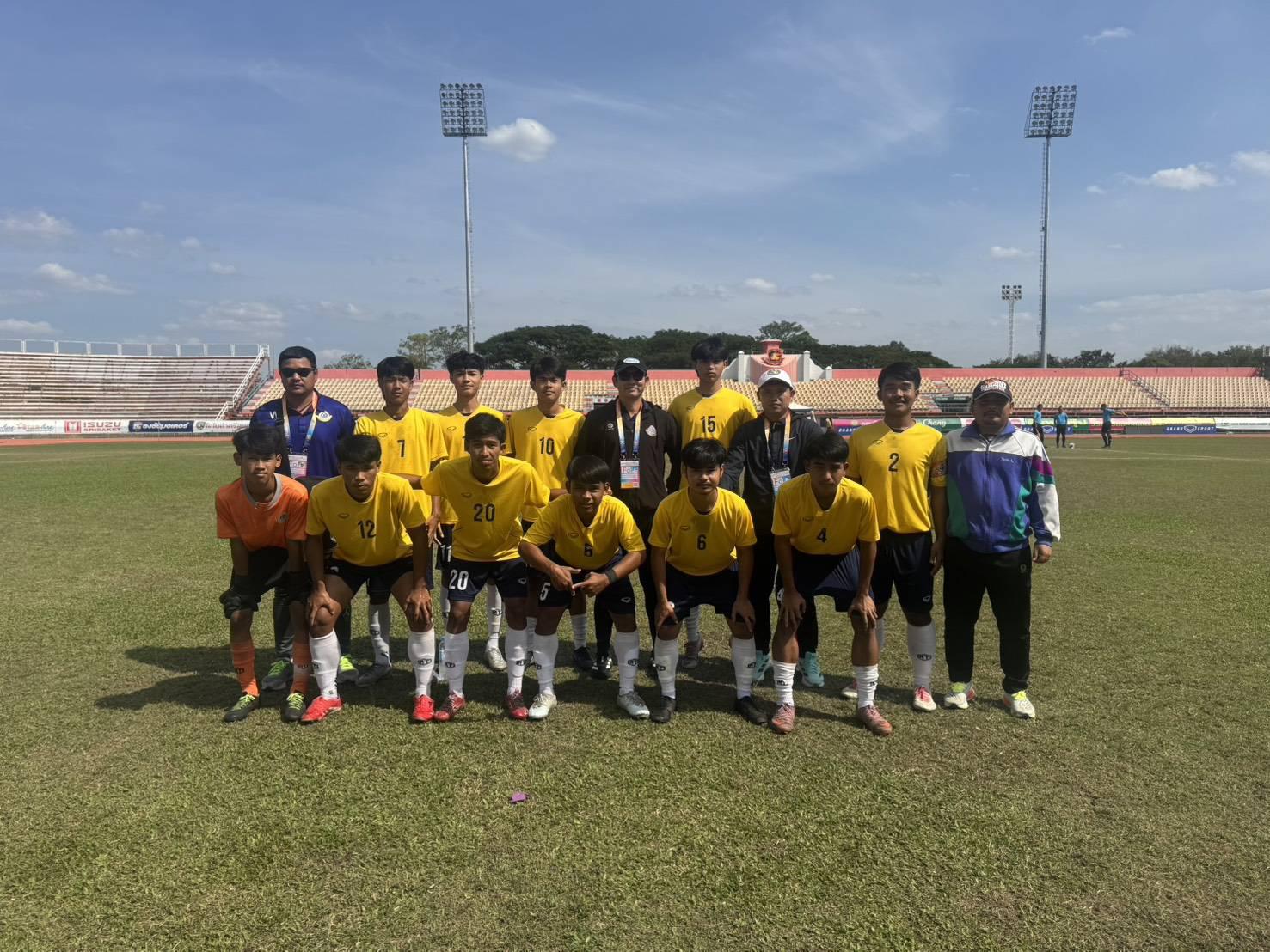 4. กีฬานักเรียนท้องถิ่น ระดับประเทศ “ศรีเกษเกมส์” กีฬาฟุตบอลชาย