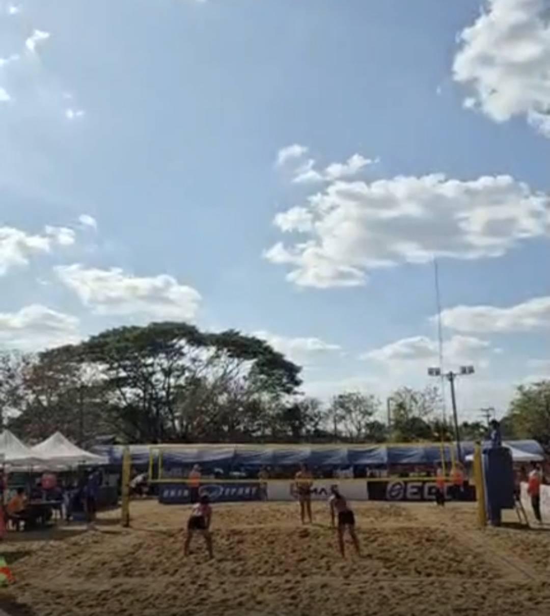 3. กีฬานักเรียนท้องถิ่น ระดับประเทศ “ศรีเกษเกมส์” กีฬากีฬาวอลเลย์บอล