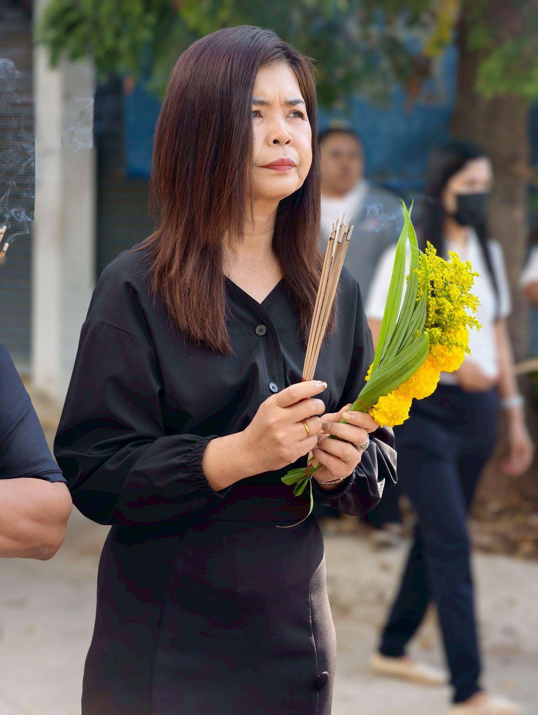 2. เสริมสิริมงคล วันตรุษจีน 2569