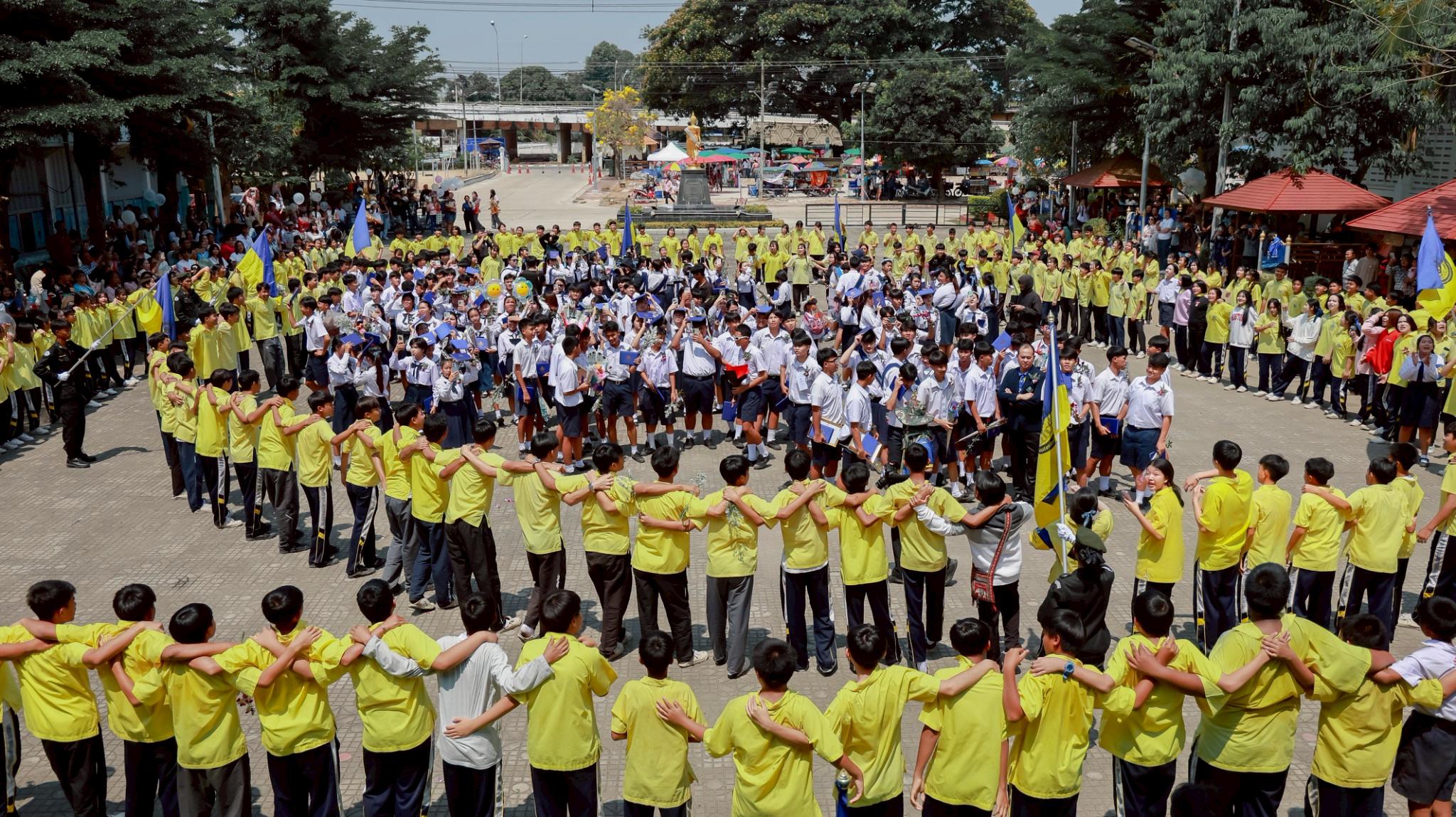 3. พิธีมอบประกาศนียบัตร และปัจฉิมนิเทศนักเรียน ปีการศึกษา 2568