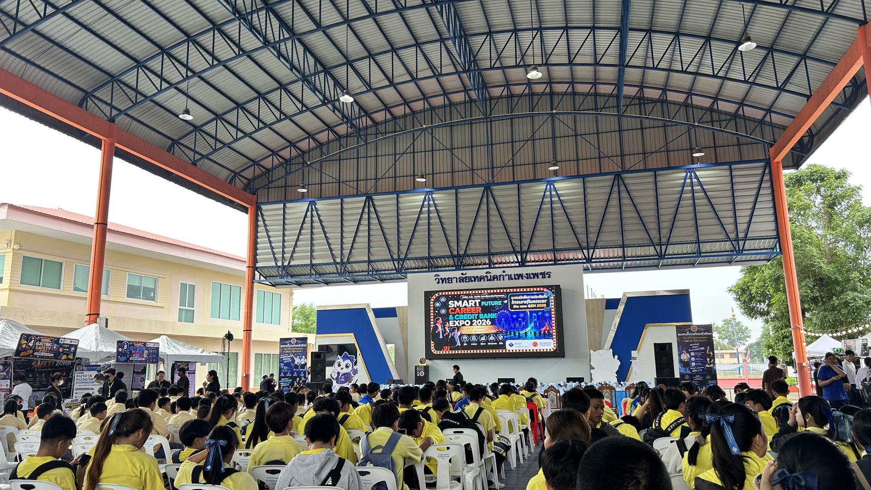 1. SMART fUTURE CAREER & CREDITBANK EXPO